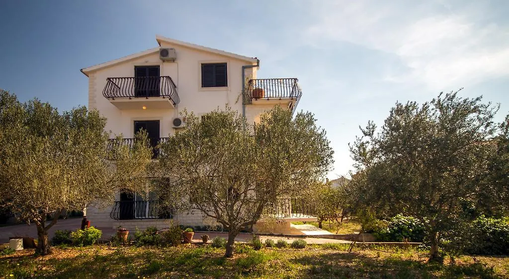 Apartments Terra Petrosa