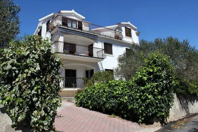 Apartments Terra Petrosa